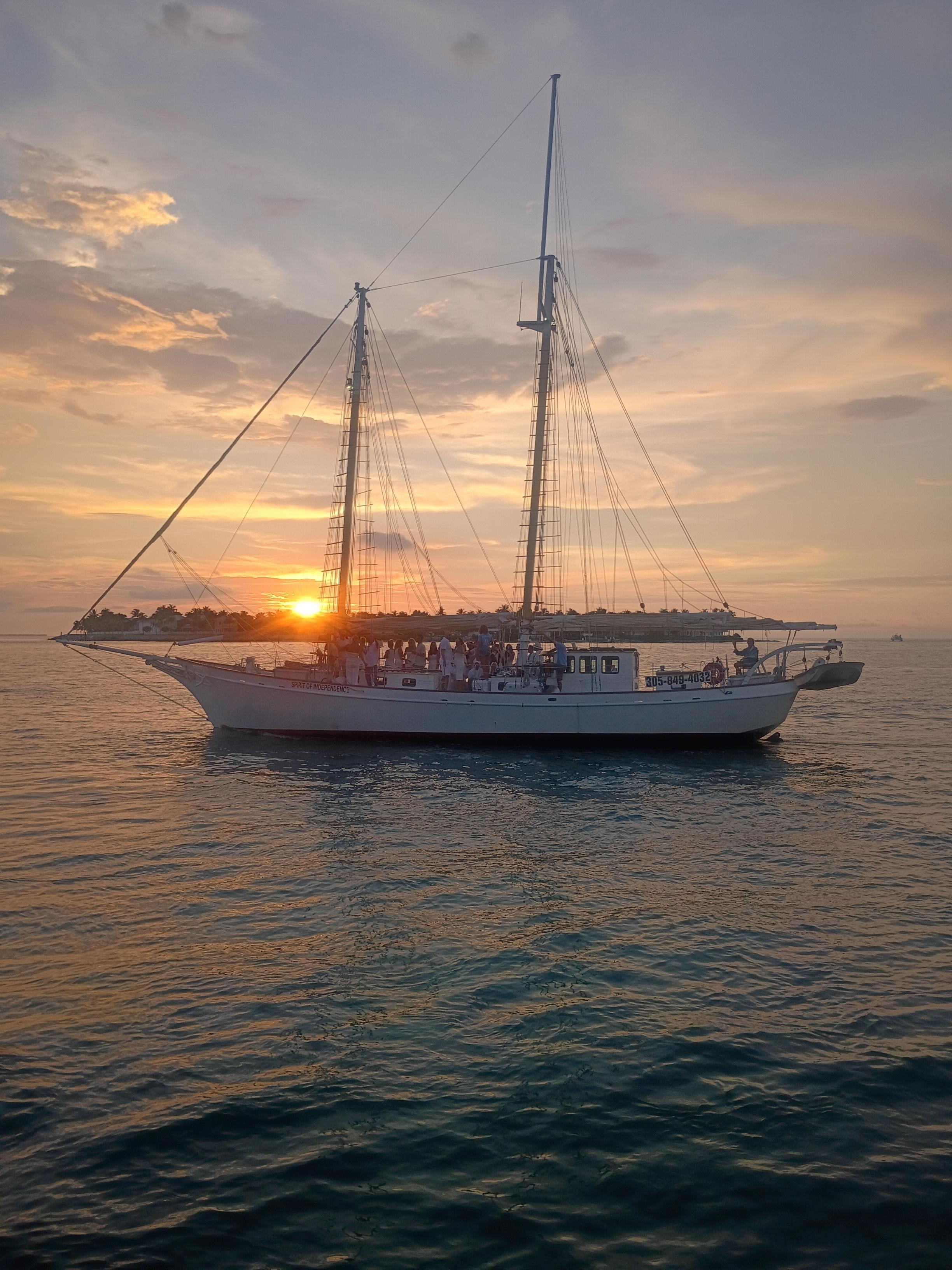 Belle Hatchee Marina - Deep Water Marina in La Belle, Florida - Marina, Boat Yard, Boat Storage Near Ft. Myers, FL